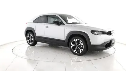 Usata Mazda MX30 Makoto 170 CV (125 kW) 2024 Grigio chiaro SUV