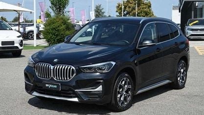 Käytetty BMW X1 xLine 150 HP (110 kW) 2021 Musta Katumaasturi
