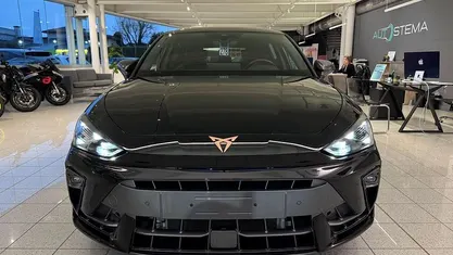 Usata Cupra Leon 150 CV (110 kW) 2025 Nero Berlina
