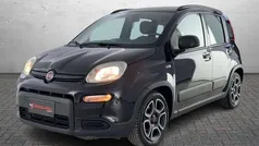 Usata 2022 Fiat Panda City Life Tre volumi | 8990 € (Buon prezzo)