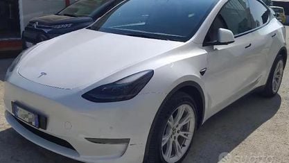 Occasion Tesla Model Y Long Range AWD 378 kW (514 PK) 2022 Wit SUV