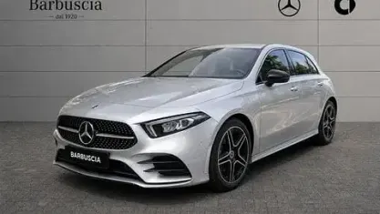 Usata Mercedes A200 Premium 150 CV (110 kW) 2019 Argento Utilitaria