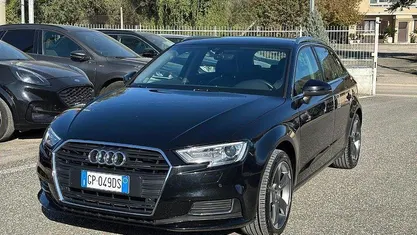 Usata Audi A3 Business 150 CV (110 kW) 2019 Nero Berlina