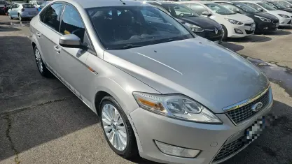 Usata Ford Mondeo Ghia 155 CV (114 kW) 2006 Grigio Berlina