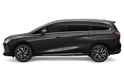 Nieuw Forthing Yacht/4 U-Tour 2025 Zwart MPV