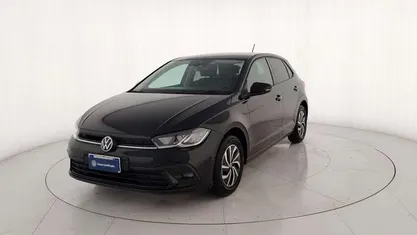 Nero Usata 2023 VW Polo Life Tre volumi | 16.600 € (Ottimo prezzo)
