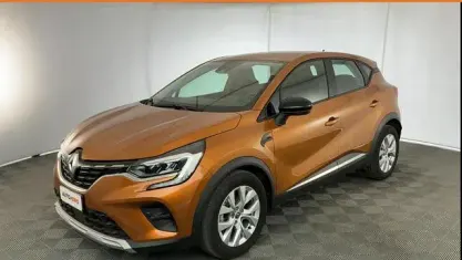 Usata Renault Captur Zen 95 CV (69 kW) 2020 Arancio SUV