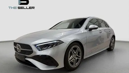 Usata Mercedes A180 AMG Line Premium 136 CV (100 kW) 2025 Argento Berlina