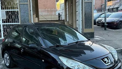 Nero Usata 2012 Peugeot 206 Tre volumi | 2900 € (Ottimo prezzo)