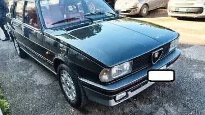 Usata Alfa Romeo Giulietta 170 CV (125 kW) 1987 Grigio Berlina
