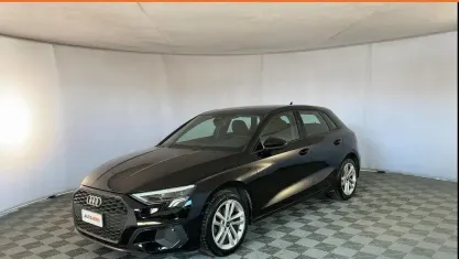 Begagnad Audi A3 150 HK (110 kW) 2022 Svart Sedan
