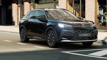 Usata VW T-Roc Life 150 CV (110 kW) 2025 SUV