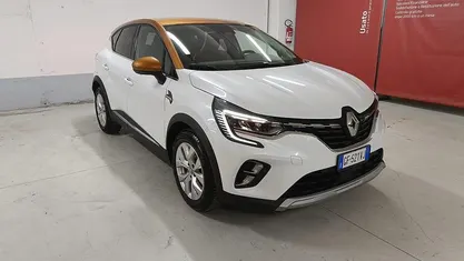 Usata 2021 Renault Captur Intens SUV | 16.900 € (Buon prezzo)