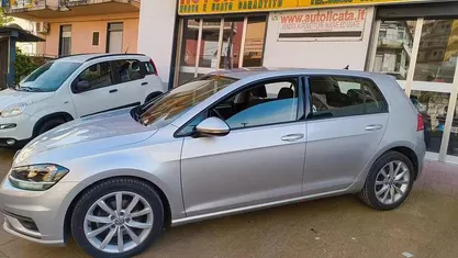 Usata VW Golf VII Business 115 CV (84 kW) 2019 Grigio Berlina