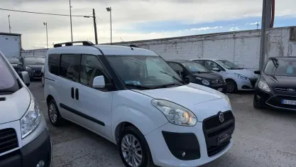 Usata Fiat Doblò Emotion 103 CV (75 kW) 2011 Bianco Monovolume
