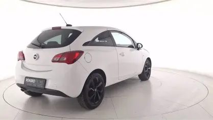 Usata Opel Corsa 69 CV (50 kW) 2017 Bianco Utilitaria