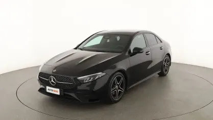 Usata Mercedes A180 AMG line 116 CV (85 kW) 2023 Nero Berlina