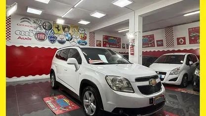 Usata Chevrolet Orlando 163 CV (119 kW) 2012 Bianco Monovolume
