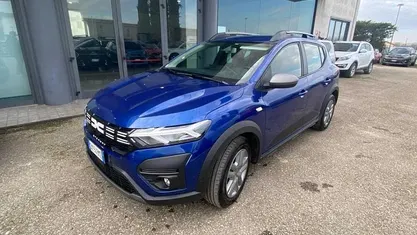 Usata Dacia Sandero Expression 101 CV (74 kW) 2023 Utilitaria