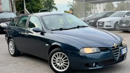 Usata Alfa Romeo 156 140 CV (102 kW) 2004 Bluazzurro Berlina