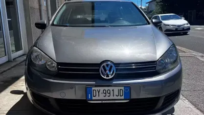 Usata VW Golf VI 110 CV (80 kW) 2009 Beige Berlina
