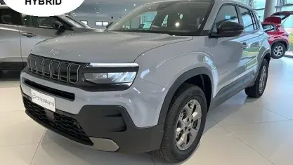 Nuova Jeep Avenger Summit 101 CV (74 kW) 2025 Grigio SUV