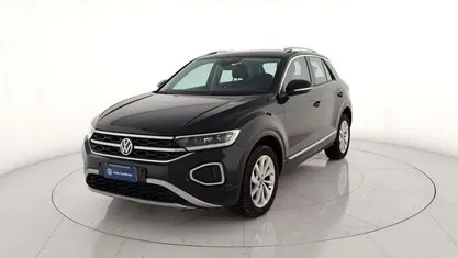 Usata VW T-Roc Style 116 CV (85 kW) 2025 Nero metallizzato SUV