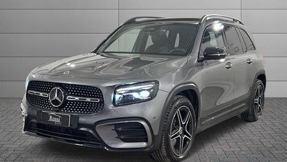 Käytetty Mercedes GLB200 AMG Line Premium Plus 150 HP (110 kW) 2024 Harmaa Katumaasturi