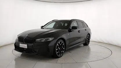 Usata BMW 320e M Sport 190 CV (139 kW) 2025 Nero Station wagon
