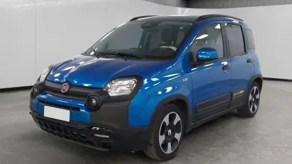 Usata Fiat Panda Cross Cross 70 CV (51 kW) 2025 Blu Utilitaria