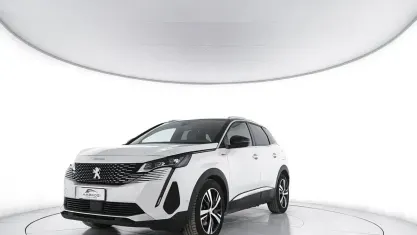 Begagnad Peugeot 3008 GT 181 HK (133 kW) 2021 Vit SUV