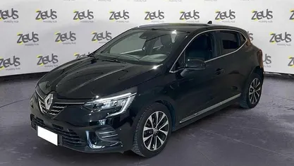 Usata 2023 Renault Clio V Techno Utilitaria | 15.500 € (Buon prezzo)