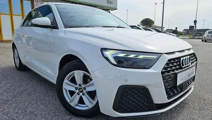 Usata Audi A1 Ambiente 95 CV (69 kW) 2022 Bianco SUV