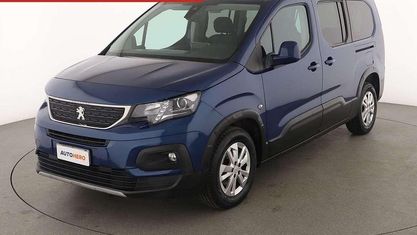 Käytetty Peugeot Rifter Allure 131 HP (96 kW) 2019 Sininen Tila-auto