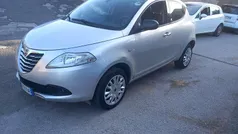 Usata 2013 Lancia Ypsilon Due volumi | 3950 € (Super prezzo)