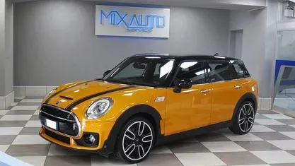 Usata Mini Cooper SD Clubman 190 CV (139 kW) 2016 Giallo Station wagon