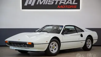 Usata Ferrari 208 155 CV (114 kW) 1982 Bianco Coupé