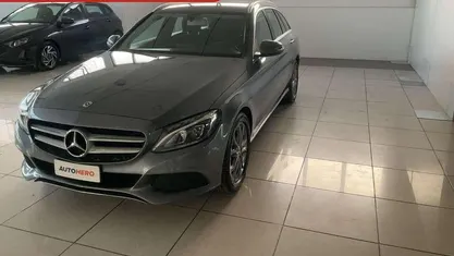 Usata Mercedes C220 170 CV (125 kW) 2018 Station wagon