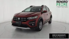 Rossa Usata 2022 Dacia Sandero Comfort Due volumi | 12.490 € (Buon prezzo)