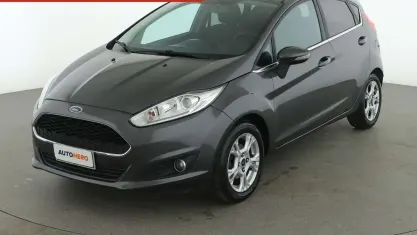 Usata Ford Fiesta Titanium 75 CV (55 kW) 2017 Grigio Utilitaria