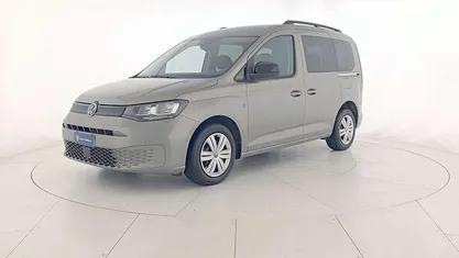 Beige mojave metallizzato Usata 2021 VW Caddy Monovolume | 22.900 € (Ottimo prezzo)