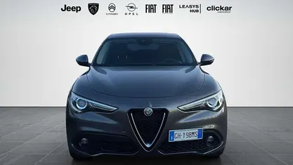 Grigio Usata 2021 Alfa Romeo Stelvio Business SUV | 24.900 € (Ottimo prezzo)
