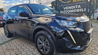 Usata Peugeot 2008 Active 102 CV (75 kW) 2021 SUV