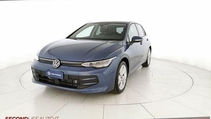 Ny VW Golf VIII Edition 204 HK (150 kW) 2025 Blå Sedan
