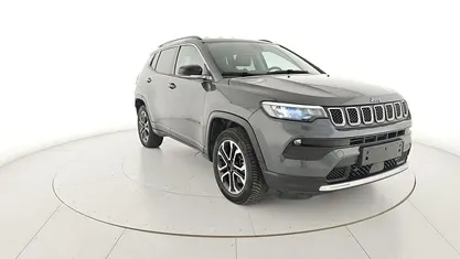 Usata Jeep Compass Limited 190 CV (139 kW) 2022 Grigio SUV