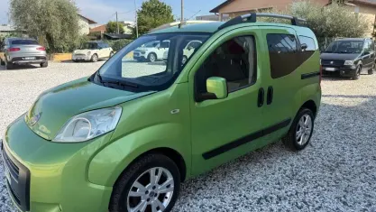 Usata Fiat Qubo Trekking 75 CV (55 kW) 2010 Verde Monovolume