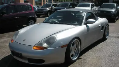 Usata Porsche Boxster 220 CV (161 kW) 2001 Argento Cabrio