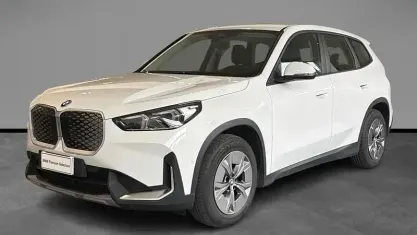 Usata BMW iX1 Comfort Edition 279 kW (380 CV) 2023 Bianco SUV