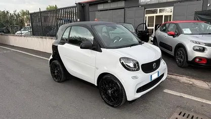 Usata Smart ForTwo Coupé 71 CV (52 kW) 2016 Bianco Coupé