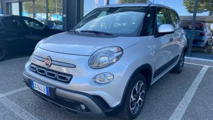 Begagnad Fiat 500L Cross 95 HK (69 kW) 2021 Silver Minibuss